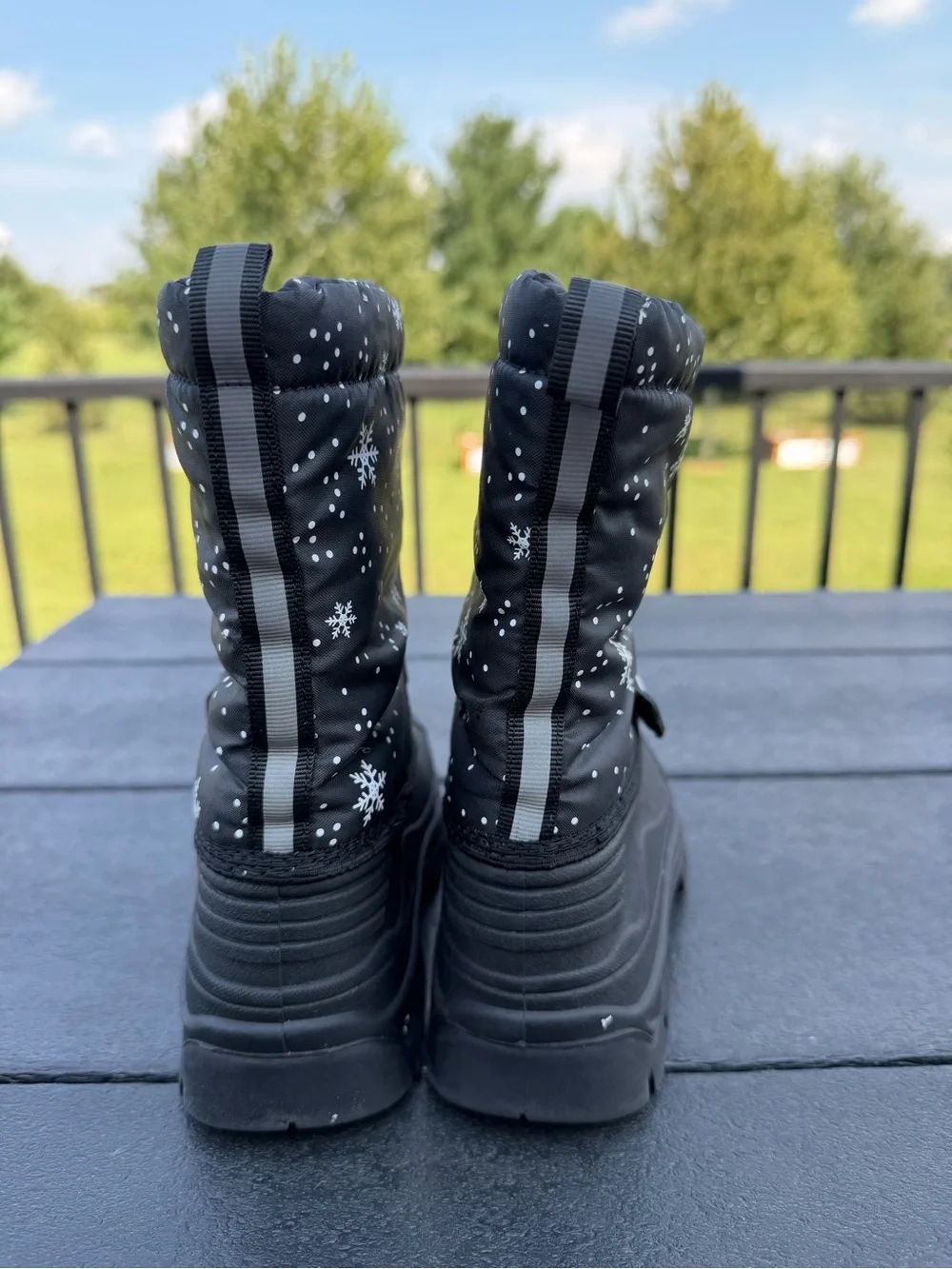 Merence Kids Waterproof Winter Snow Boots | Size 2 | Insulated